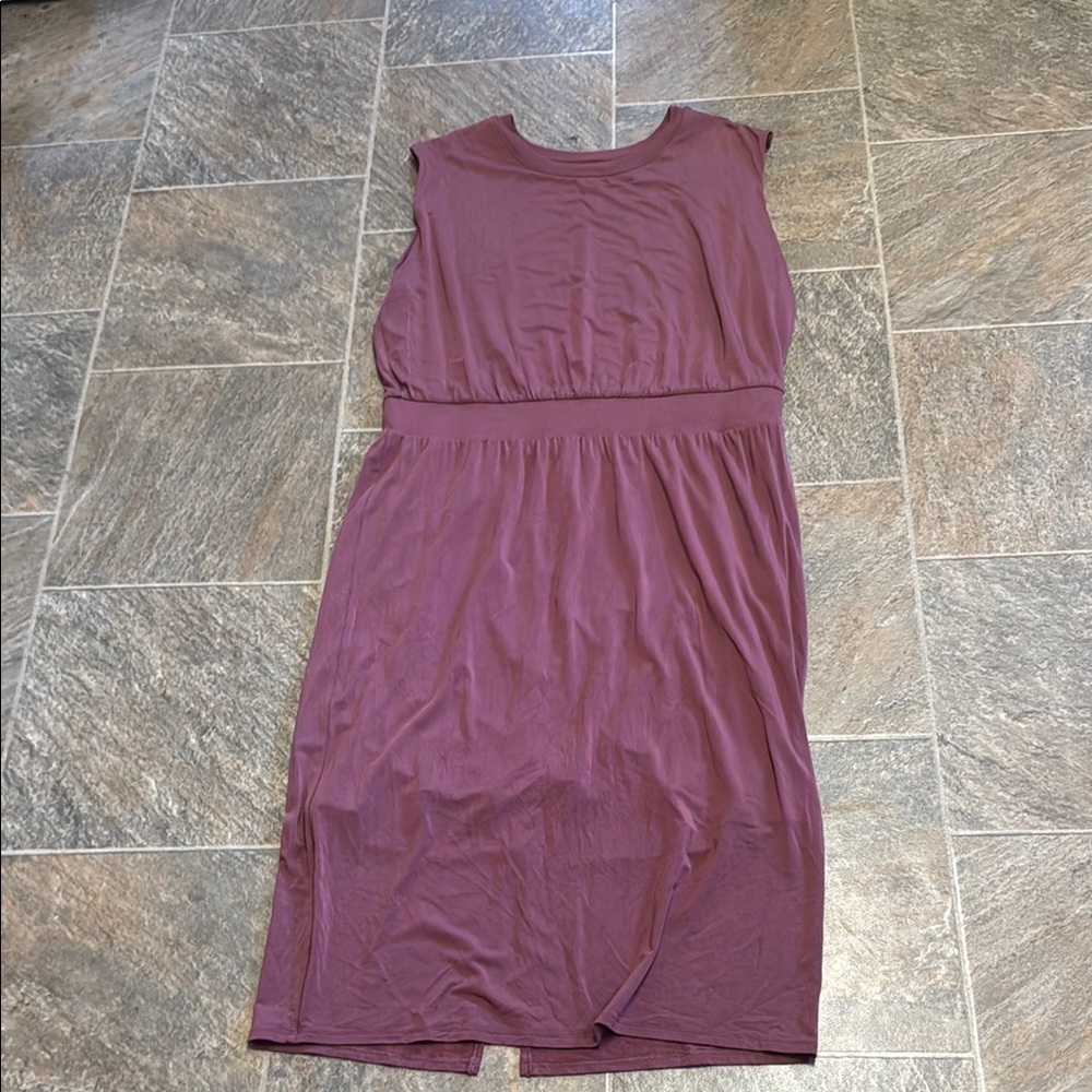 Athleta Mauve Midi Dress